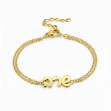 צמיד זהב עם שם בעברית