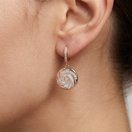 עגילים בציפוי רוז גולד