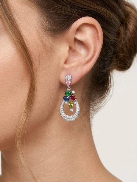 עגילים עם אבנים צבעוניות